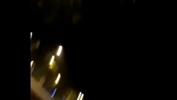 Cdzinha se exibindo na rua
