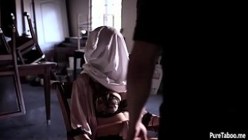 Wealthy buxomy teenie taken and got DPed in a four way hookup