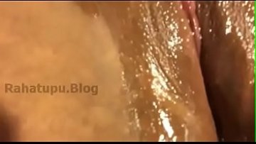 Jucy vagina solo