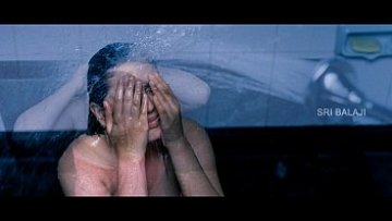 Hansika bathtub