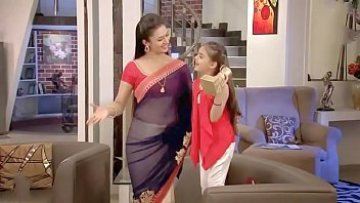 Divyanka Tripathi molten cleavage &amp stomach button