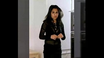 What is the name of this indian adult video starlet , sate share the vid attach