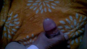 Desi fellow using hand1